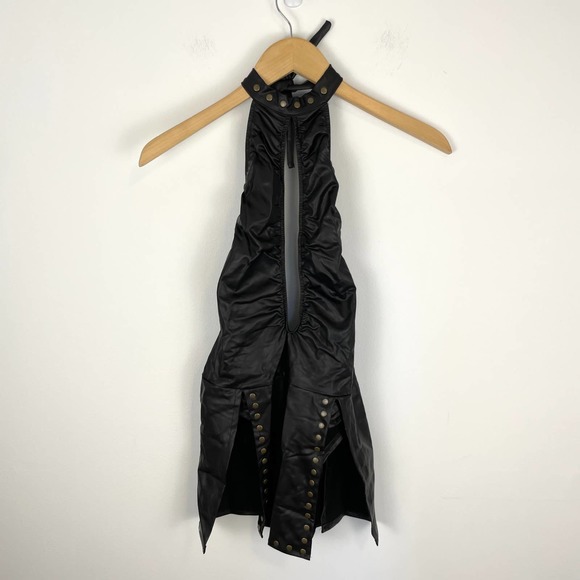 Elegant Black Cape and Dress Set - Picture 3 of 16